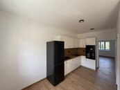 Byt 2+1 s terasou a podílem na zahradě - klidné bydlení s venkovním prostorem, Čtyři Dvory, cena 6200000 CZK / objekt, nabízí 