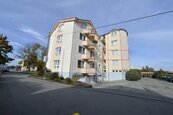 Zděný byt s balkónem a parkovaním u JCU - Lipová ulice, cena 4360000 CZK / objekt, nabízí 