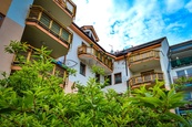 Prodej mezonetového bytu 4+1 o celkové výměře 124 m2 v širším centru Č. Budějovic, cena 11500000 CZK / objekt, nabízí Realvize - realitní kancelář