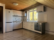 Pronájem byty 3+1, 148 m2 - České Budějovice 3, cena 18000 CZK / objekt / měsíc, nabízí Realvize - realitní kancelář