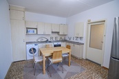 Pronájem bytu 2+kk, 42 m2 - V.Volfa České Budějovice, cena 16000 CZK / objekt / měsíc, nabízí 