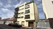 Prodej bytu 1+kk 35 m2 s parkovacím stáním v širším centru města, ul. Riegrova, České Budějovice 3, cena 3990000 CZK / objekt, nabízí 