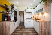 Prodej slunného bytu 4+1 se skvělým výhledem - ul. Emy Destinové, České Budějovice, cena 5350000 CZK / objekt, nabízí 