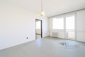 Prodej prostorného bytu s balkonem, 2+kk, 40 m2, DV, J. Opletala, České Budějovice, cena 3450000 CZK / objekt, nabízí 
