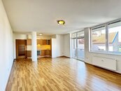 Byt 3+kk s balkonem a možností garáže v domě - Riegrova, České Budějovice, cena 6590000 CZK / objekt, nabízí 