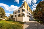 pronájem novostavby bytu 2+kk s lodžií, byt číslo B.20, residence Hálkova, ČB, cena 15000 CZK / objekt / měsíc, nabízí 