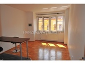 Pronájem bytu 2+kk (č.2), Dělnická ulice, cena 12000 CZK / objekt / měsíc, nabízí HANZLÍKOVÁ REALITY s.r.o.