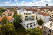 Pronájem novostavby bytu 2+kk s lodžií, byt číslo B.6, residence Hálkova, ČB, cena 14000 CZK / objekt / měsíc, nabízí 