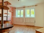 Pronájem malého částečně zařízeného bytu 1+1, ul. Rudolfovská, cena 11500 CZK / objekt / měsíc, nabízí 