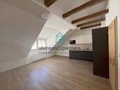 Nadstandartní byt 2+kk, 51 m2 v centru Českých Budějovic, cena 14000 CZK / objekt / měsíc, nabízí Atkinson & Partners s.r.o.