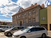 České Budějovice, atypický podkrovní byt s otevřenou dispozicí v ulici Zeyerova, cena 7490000 CZK / objekt, nabízí 