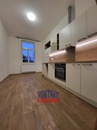 Pronájem zcela nově zrekonstruovaného bytu 2+1 v ulici 28. října - České Budějovice, cena 15800 CZK / objekt / měsíc, nabízí Kontakt servis CZ s.r.o.