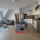 Pronájem mezonetového bytu 3kk v ulici tř. 28. října, České Budějovice, cena 17500 CZK / objekt / měsíc, nabízí Kontakt servis CZ s.r.o.