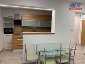 Pronájem zrekonstruovaného byty 2+kk, 52 m2 - České Budějovice 7, cena 14000 CZK / objekt / měsíc, nabízí 
