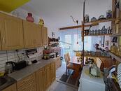 Pronájem bytu 3+1 s lod. a bal., ul. Klaricova, Č. Budějovice, cena 15500 CZK / objekt / měsíc, nabízí 1. reality GP s.r.o.