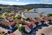 Apartmán 3+kk s balkonem a výhledem na přístav, cena 4350000 CZK / objekt, nabízí 